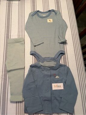 Bliss Blue Stripe and Solid 3-Piece Baby Set